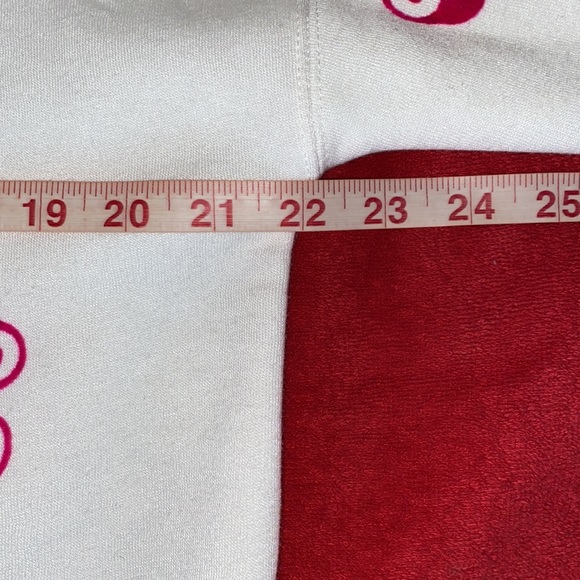 Zara Girls 13/14 Barbie White Crewneck Sweatshirt w/Hot Pink “Barbie” Logo - Picture 10 of 11